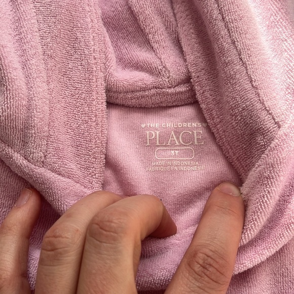 Children place pool cover up - Picture 4 of 6